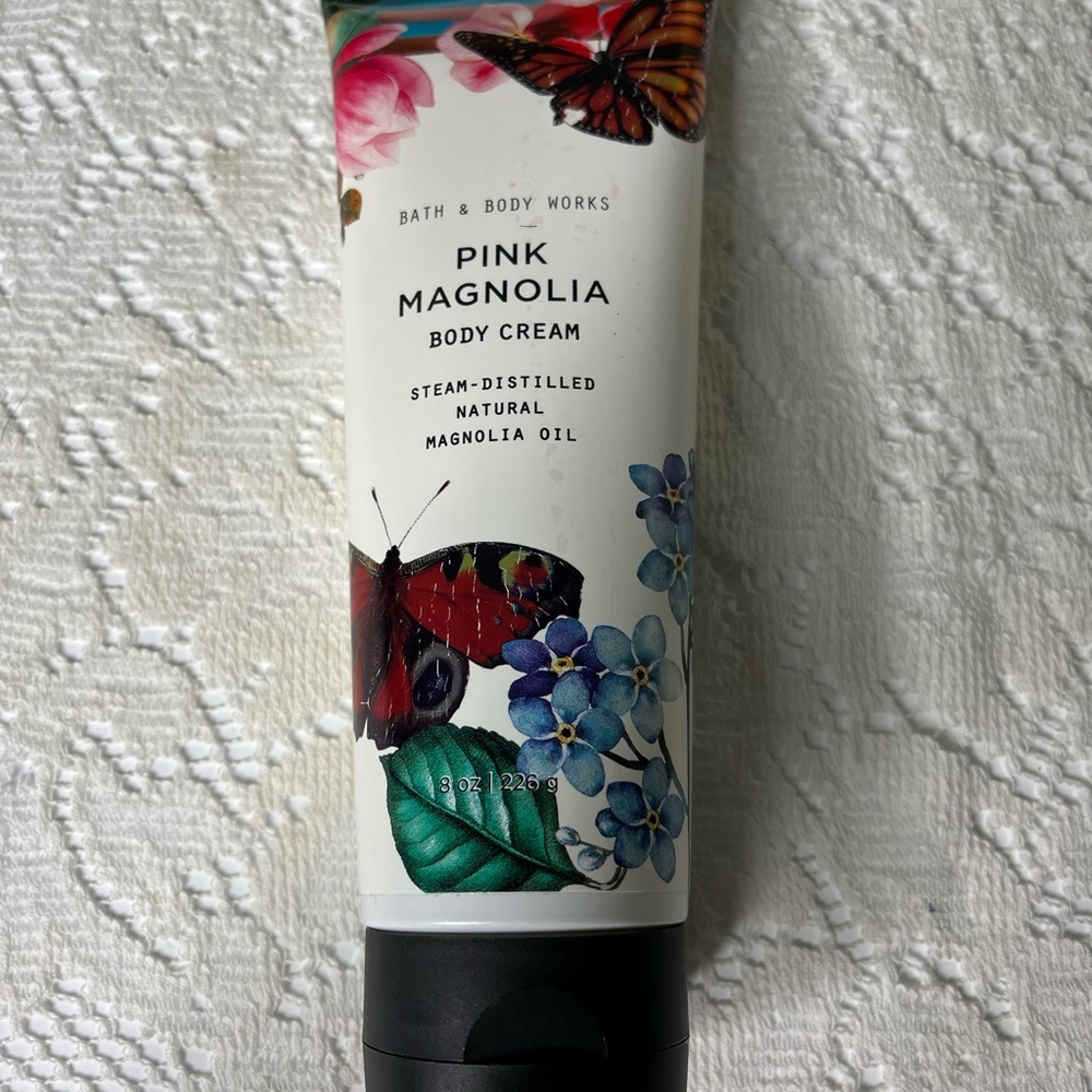 1 Bath & Body Works PINK MAGNOLIA Body Cream Shea 8oz